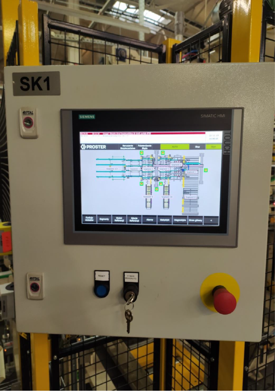 panel hmi sterowania linią produkcyjną desek