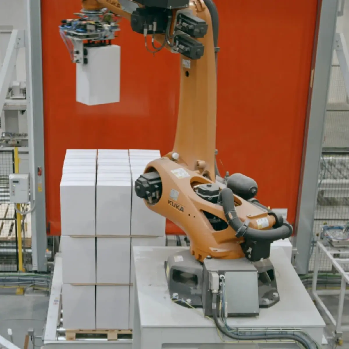 robot do paletyzacji kuka