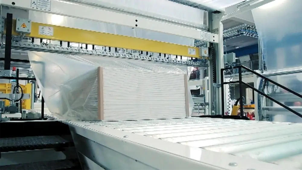 mimi norket; pakowanie w folię termokurczliwą 2